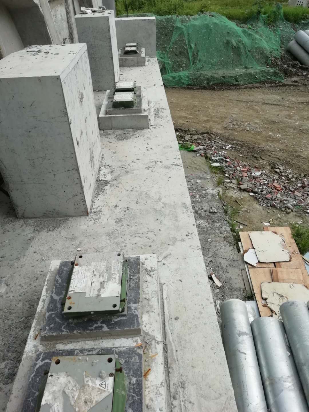 HR-8支座灌浆料-桥梁支座安装1.jpg