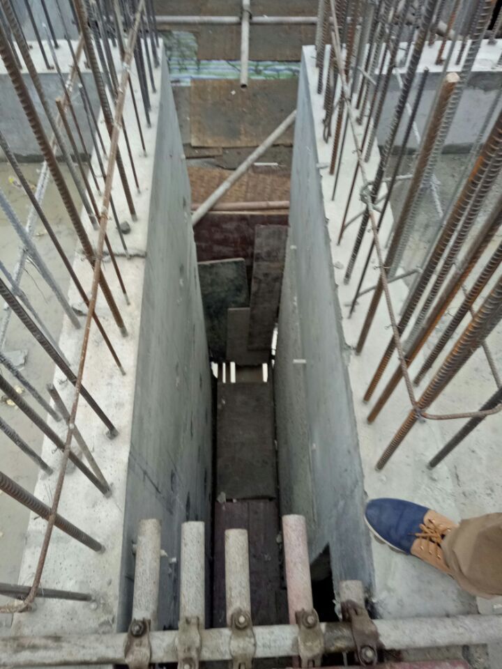HR-5高强无收缩灌浆料-剪力墙加固灌浆料.jpg